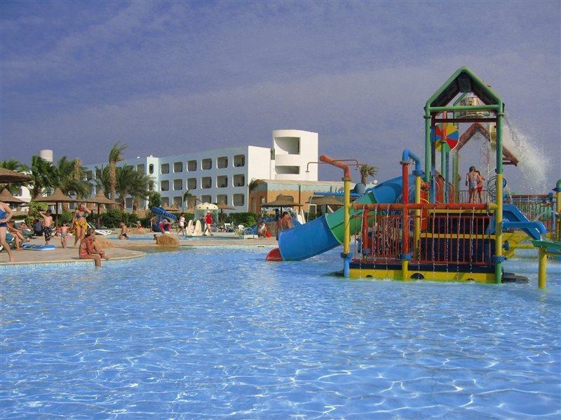 Titanic Aqua Park Resort - Families And Couples Only Hurghada Esterno foto